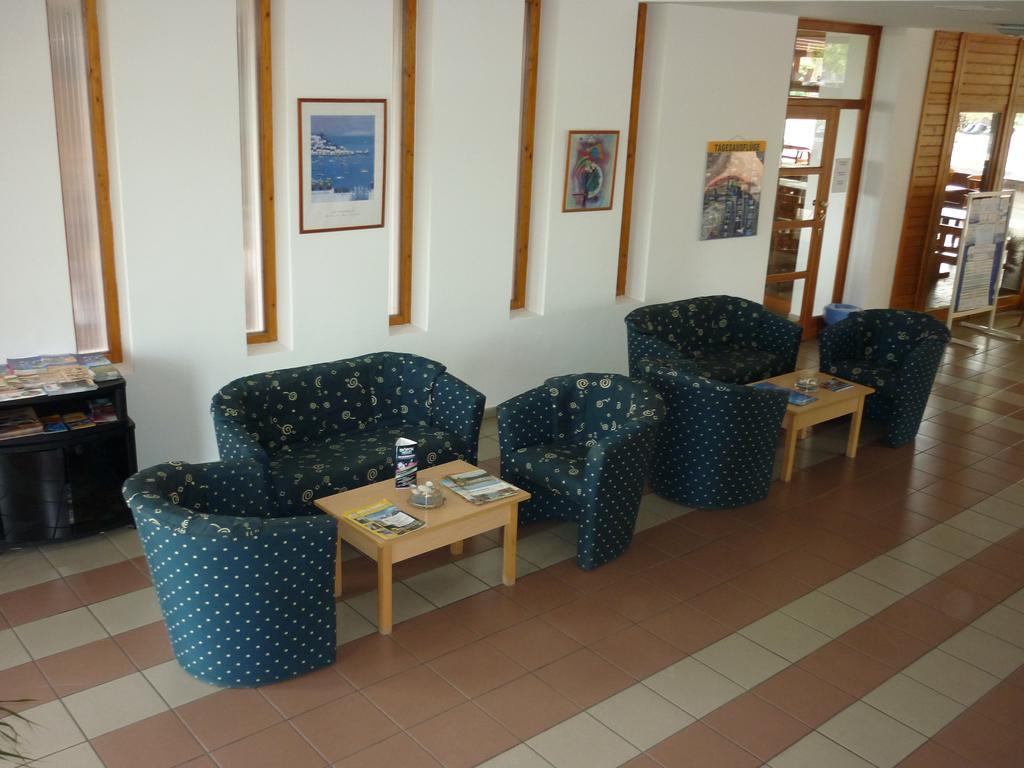 Hotel Holiday Σίοφοκ Εξωτερικό φωτογραφία